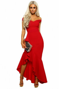 Красное платье с асимметричным подолом Адидас Зейтинбурну