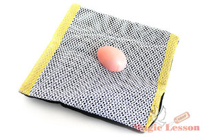 Яйцо появляется в сумке 973655 Пятерочка Пиндуши пгт.