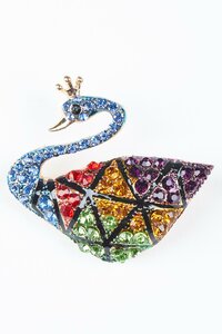 Брошь Fashion Jewelry Лебёдушка разноцветный Санлайт Батайск