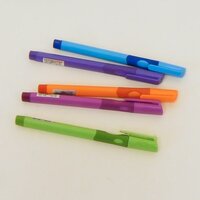 Ручка шариковая синяя для правши Piano (корпус: фиолетовый)