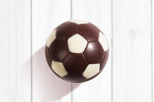 Шоколадная фигура Мяч из горького шоколада, 50г