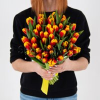 Букет огненных тюльпанов 25 967913